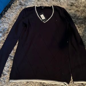 NWT Tommy Hilfiger sweater, size extra small
